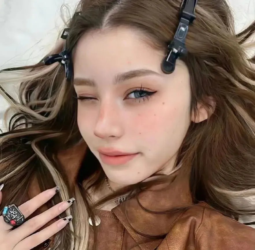 我叫侯美丽